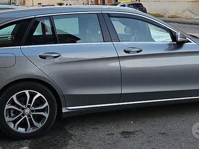 Usata Mercedes C220 170 CV (125 kW) 2015 Grigio Station wagon