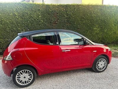 Usata Lancia Ypsilon 69 CV (50 kW) 2017 Utilitaria