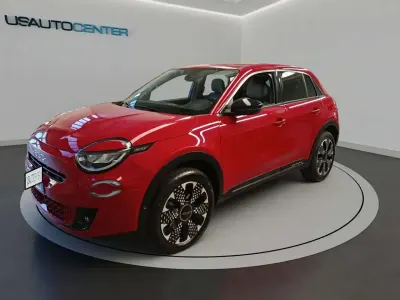 Usata Fiat 600 La Prima 110 CV (80 kW) 2025 Rosso SUV