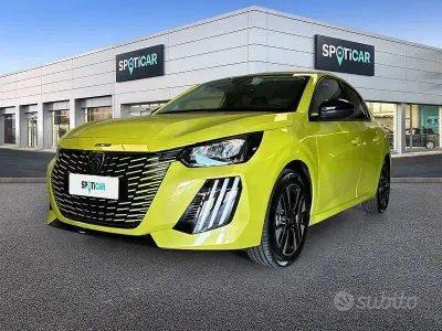 Usata Peugeot 208 Allure 102 CV (75 kW) 2024 Giallo Utilitaria