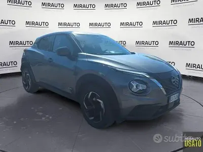 Usata Nissan Juke N-Connecta 143 CV (105 kW) 2023 Grigio SUV