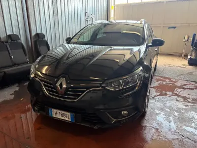 Usata Renault Mégane GrandTour Business 110 CV (80 kW) 2018 Nero Station wagon