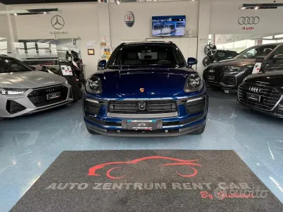 Usata Porsche Macan 265 CV (194 kW) 2021 Blu/azzurro SUV