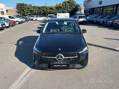 Occasion Mercedes B180 Advanced 136 ch (100 kW) 2023 Noir Monospace