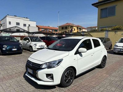 Usata Mitsubishi Space Star Intense 71 CV (52 kW) 2022 Bianco Berlina