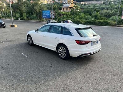 Usata Audi A4 Advanced Plus 163 CV (119 kW) 2021 Bianco Station wagon