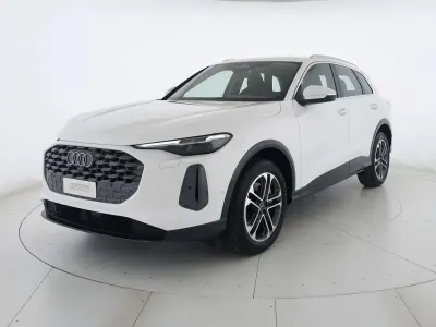 Nuova Audi Q5 Advanced 204 CV (150 kW) 2026 Bianco arkona SUV
