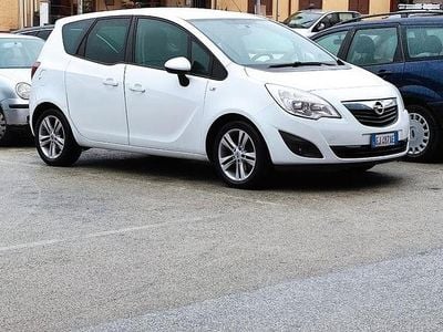 Usata Opel Meriva 95 CV (69 kW) 2012 Monovolume