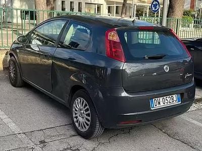 Usata Fiat Grande Punto 2009 Grigio Utilitaria