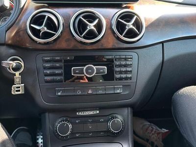 Usata Mercedes B200 2013 Nero Monovolume