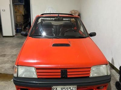 Usata Peugeot 205 49 CV (36 kW) 1986 Cabrio