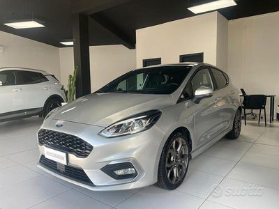 Usata Ford Fiesta ST-Line 86 CV (63 kW) 2020 Grigio Utilitaria