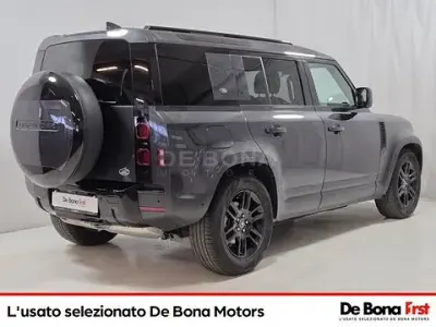 Usata Land Rover Defender SE 200 CV (147 kW) 2023 Grigio SUV