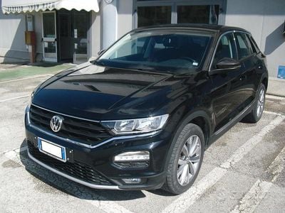 Usata VW T-Roc Style 116 CV (85 kW) 2018 Nero SUV