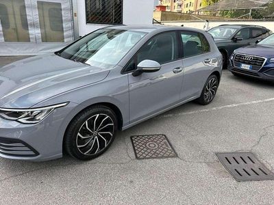 Usata VW Golf VIII Life 110 CV (80 kW) 2022 Antracite Berlina