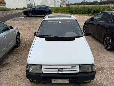 Occasion Fiat Uno 45 ch (33 kW) 1993 Blanc Citadine