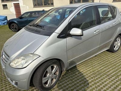 Usata Mercedes A160 Avantgarde 95 CV (69 kW) 2009 Argento Monovolume
