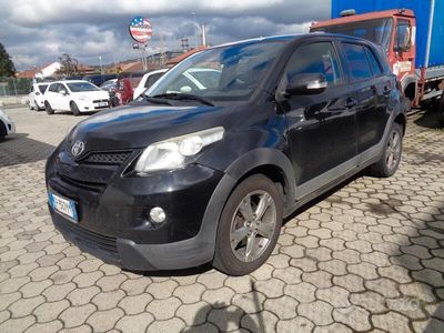 usata Toyota Urban Cruiser Urban Cruiser1.4 d-4d Active X Awd