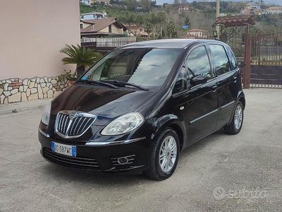 Usata Lancia Musa 90 CV (66 kW) 2009 Nero Monovolume