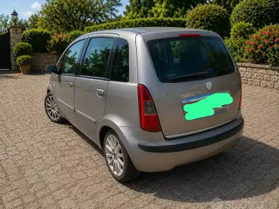 Usata Lancia Musa 101 CV (74 kW) 2007 Monovolume