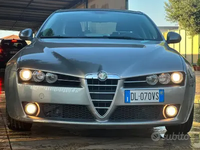 Usata Alfa Romeo 159 120 CV (88 kW) 2007 Grigio Berlina