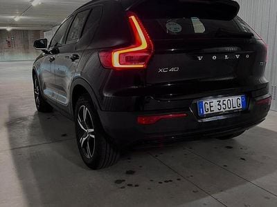 Usata Volvo XC40 163 CV (119 kW) 2021 Nero SUV