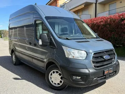 Usata Ford Transit 131 CV (96 kW) 2020 Grigio Furgone
