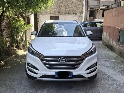Usata Hyundai Tucson 116 CV (85 kW) 2016 Bianco SUV