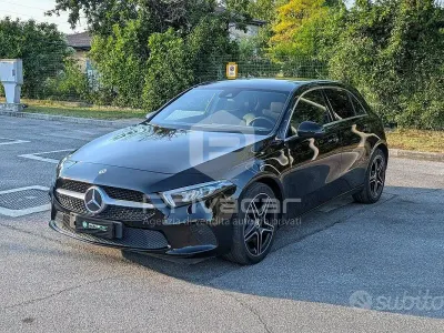 Gebraucht Mercedes A180 136 PS (100 kW) 2023 Schwarz Kleinwagen