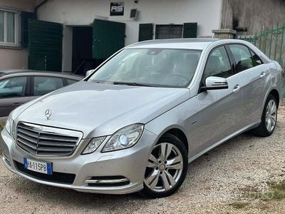 Usata Mercedes E350 Avantgarde 231 CV (169 kW) 2012 Grigio Berlina