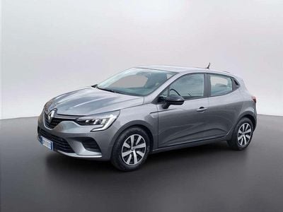 Używany Renault Clio V Zen 101 KM (74 kW) 2023 Szary Sedan/Limuzyna