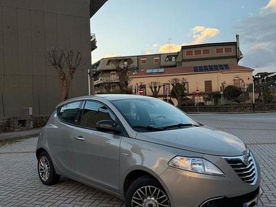 Usata Lancia Ypsilon Gold 95 CV (69 kW) 2013 Utilitaria
