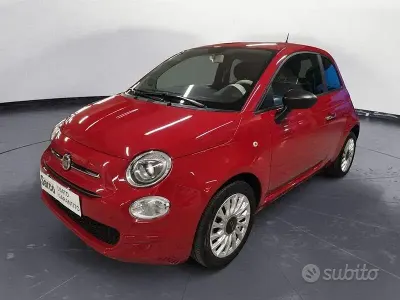 Usata Fiat 500 Dolcevita 70 CV (51 kW) 2023 Rosso Berlina