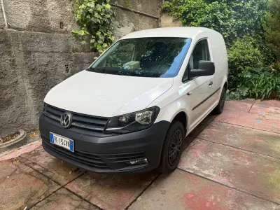 Occasion VW Caddy 102 ch (75 kW) 2017 Blanc Monospace