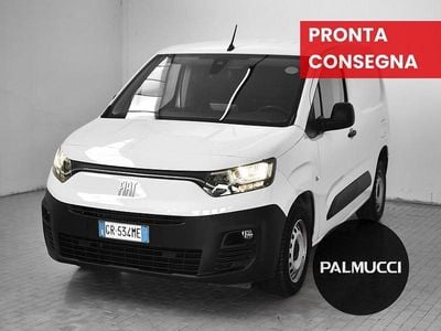 Begagnad Fiat Doblò 102 HK (75 kW) 2023 Minibuss