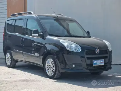 Usata Fiat Doblò 105 CV (77 kW) 2011 Nero Monovolume
