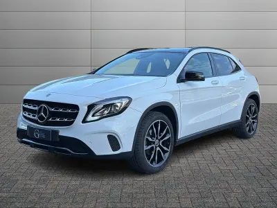 Usata Mercedes GLA220 170 CV (125 kW) 2019 Bianco polare SUV