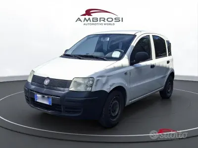 Usata Fiat Panda Active 69 CV (50 kW) 2011 Bianco Utilitaria