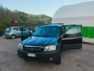 Usata Mazda Tribute 124 CV (91 kW) 2004 Nero SUV