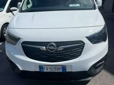 Usado Opel Combo Life 101 CV (74 kW) 2019 Blanco Van