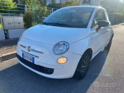 Usata Fiat 500 Lounge 69 CV (50 kW) 2010 Bianco Berlina