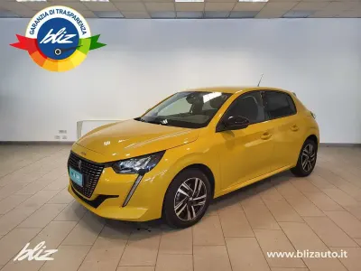 Usata Peugeot 208 Allure 101 CV (74 kW) 2022 Giallo Utilitaria