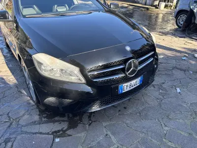 Usata Mercedes A180 Premium 109 CV (80 kW) 2013 Berlina