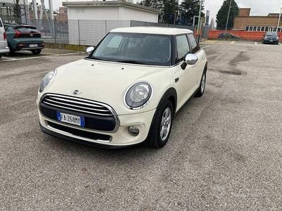 Usata Mini One D Business 95 CV (69 kW) 2015 Bianco Utilitaria
