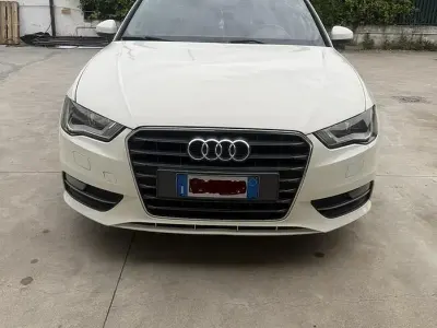 Begagnad Audi A3 S-Line 125 HK (91 kW) 2015 Vit Sedan
