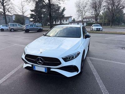Usata Mercedes A250 AMG Line Premium 218 CV (160 kW) 2023 Bianco Berlina