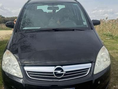 Usata Opel Zafira Club 94 CV (69 kW) 2009 Nero Monovolume
