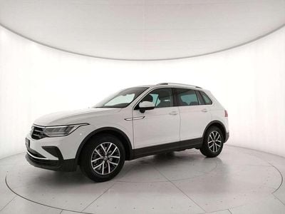 Usata VW Tiguan Life 150 CV (110 kW) 2021 Pure white SUV