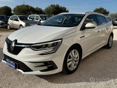 Usata Renault Mégane GrandTour Business 115 CV (84 kW) 2021 Bianco Station wagon