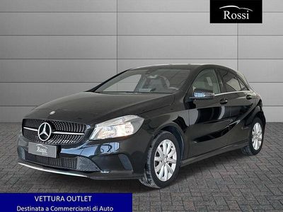Gebraucht Mercedes A160 Sport 90 PS (66 kW) 2016 Weiß Limousine